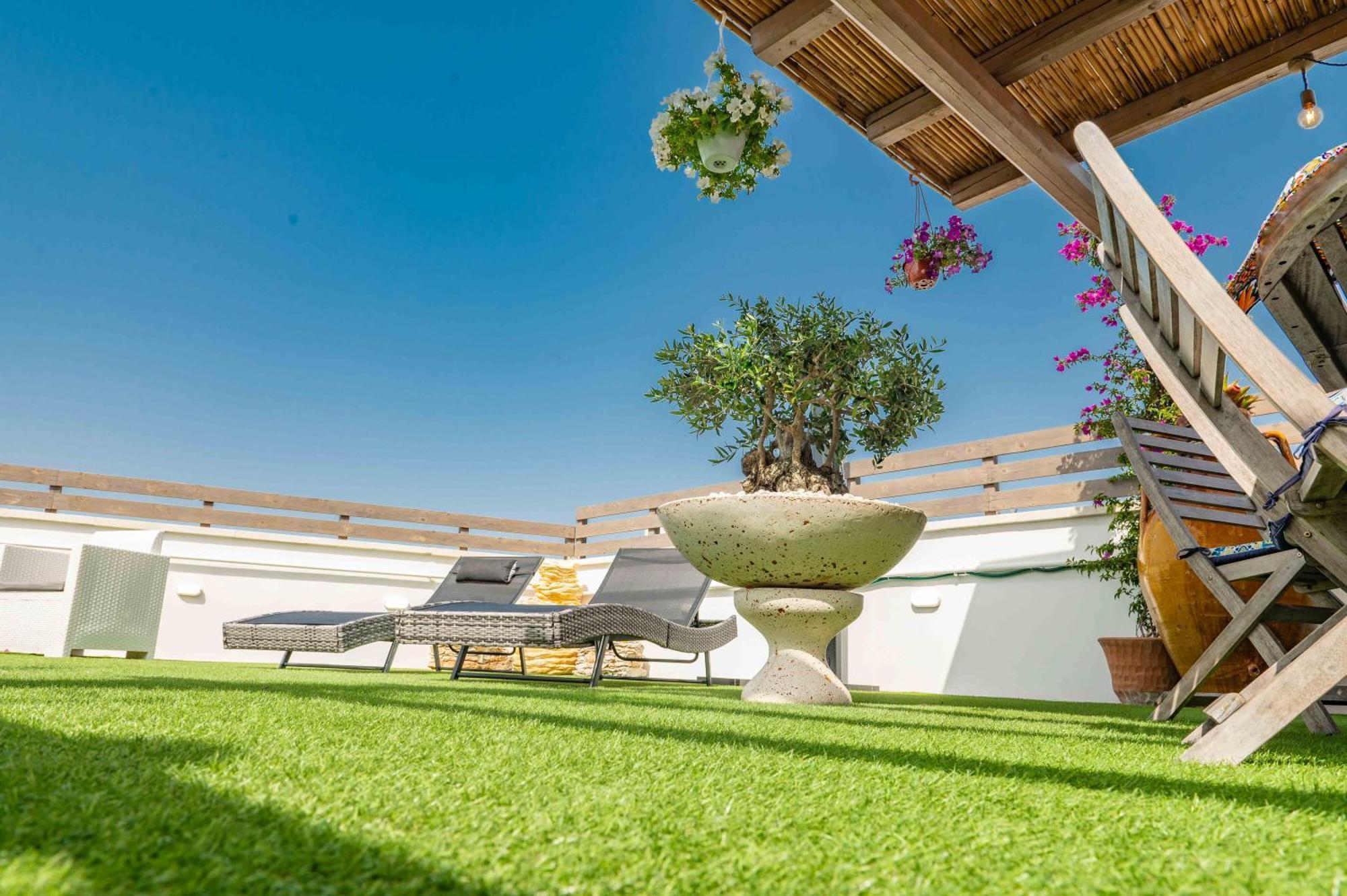Il Panoramico Villa Neviano Luaran gambar