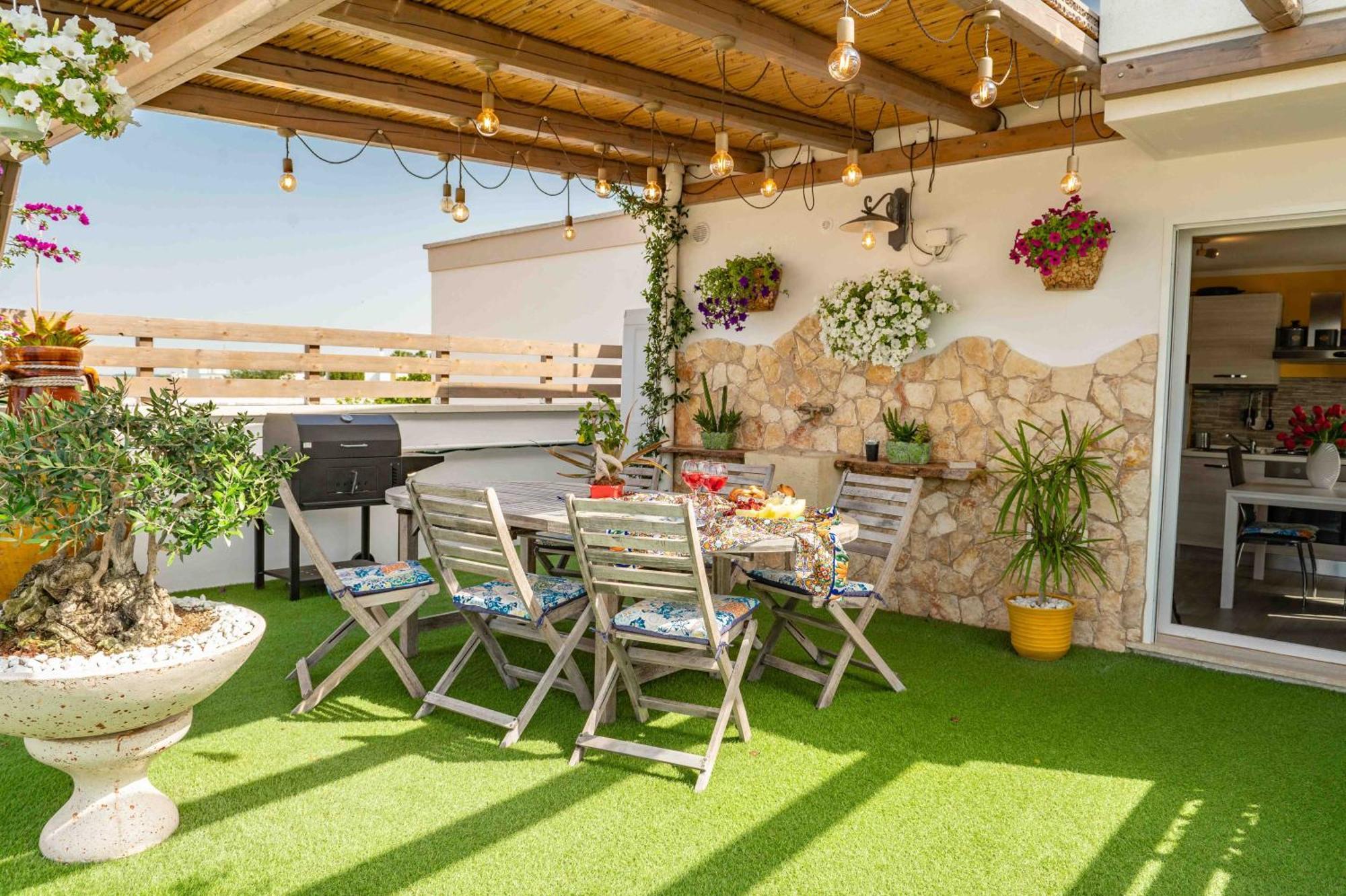 Il Panoramico Villa Neviano Luaran gambar